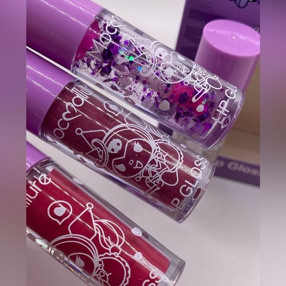 Mocallure 4 Piece Kuromi Lipstick Set- 2 Liquid Lipsticks & 2 Lip Glosses - Picture 4 of 6